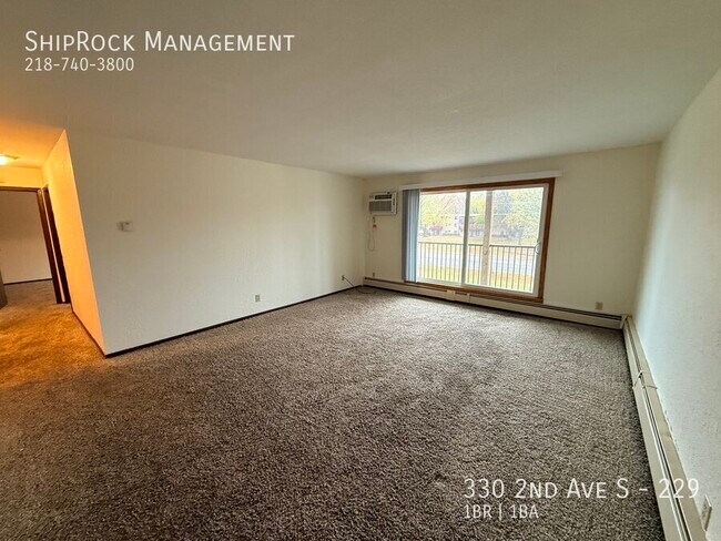 Building Photo - 330 2nd Ave S