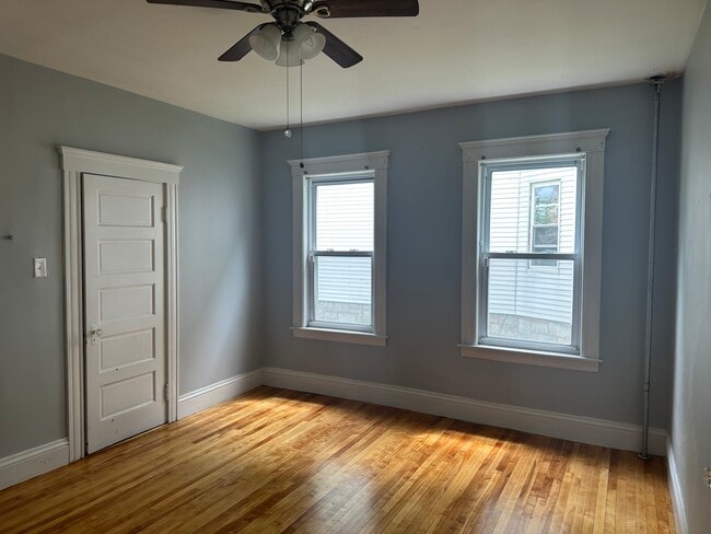 Foto del edificio - 90 Vernon St