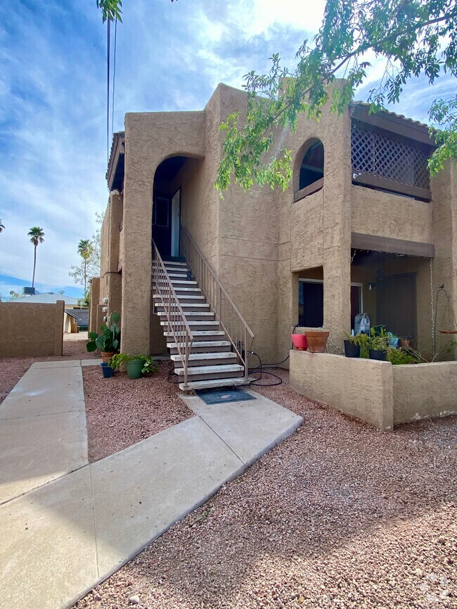 Apartments for Rent in 85022