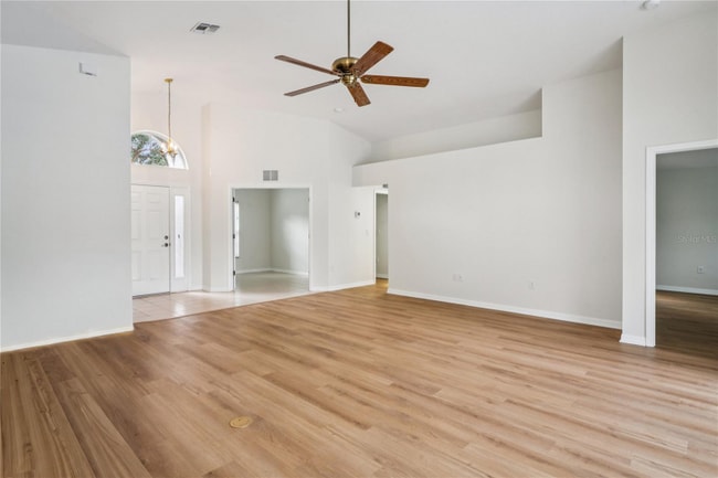 Foto del edificio - 322 Greenwich Cir