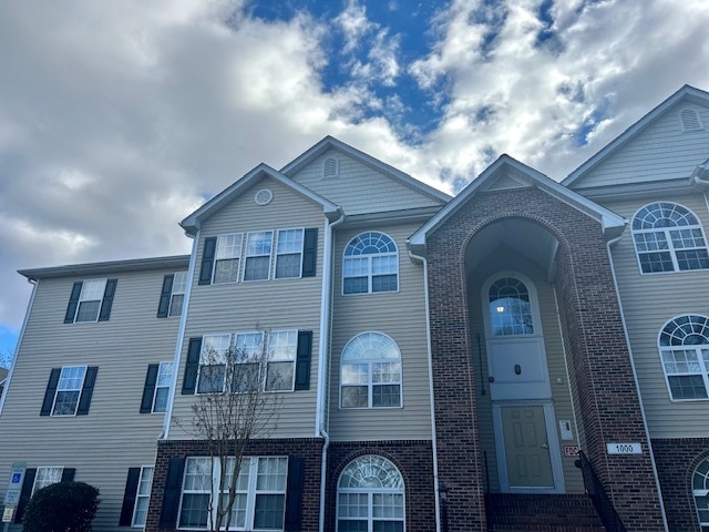 Building Photo - 1034 Ivy Glen Dr