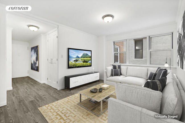 Foto del edificio - 77 E 12th St