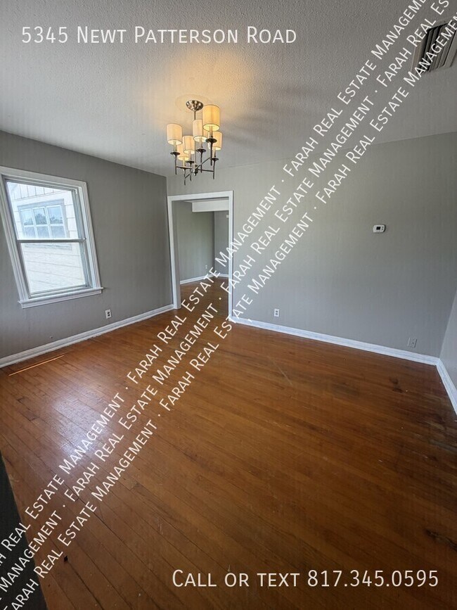 Foto del edificio - 5345 Newt Patterson Rd