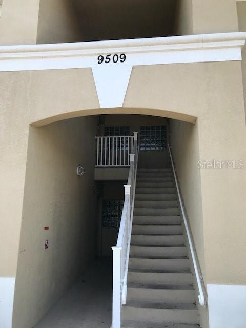Building Photo - 9509 Amberdale Ct