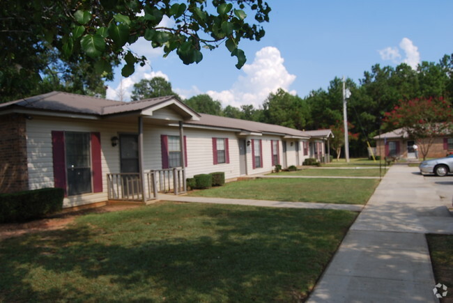 Building Photo - Fieldcrest Apartments