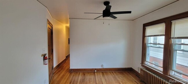 Building Photo - 1648 May St