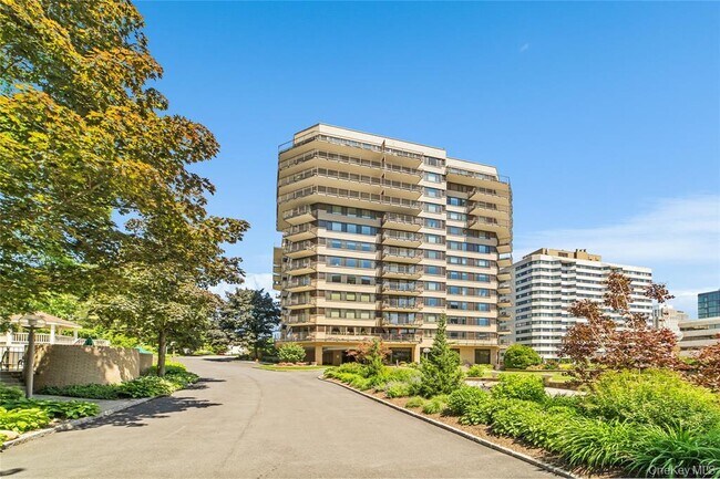 Foto del edificio - 25 Rockledge Ave