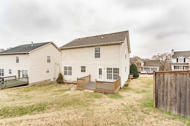 Photo - "Charming 4-Bedroom Retreat with Spacious Living in Nashville – 4716 Chepstow Drive" Apartment