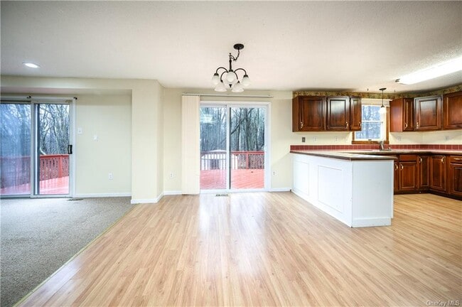 Building Photo - 56 Sylvan Lake Rd