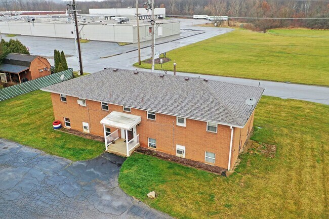 Foto del edificio - 560 Gladys St SE