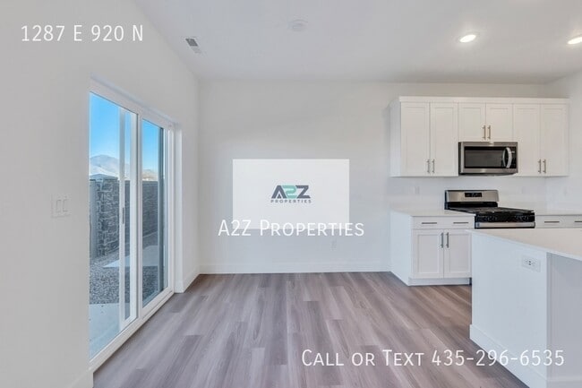 Building Photo - 1287 920 N