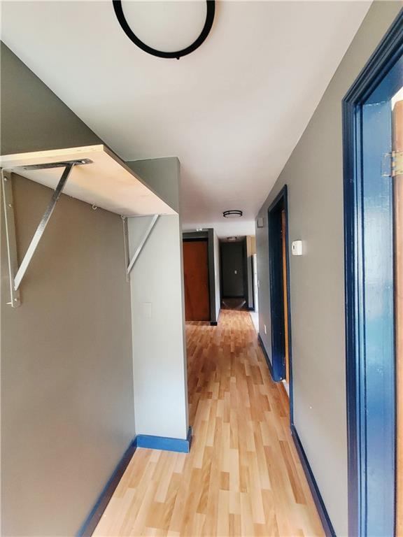 Building Photo - 23 Young St