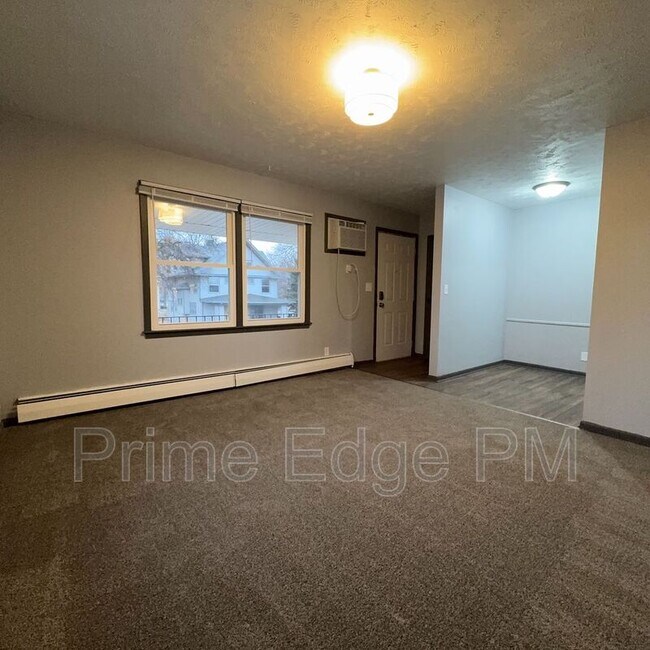 Building Photo - 4900 Huntington Ave
