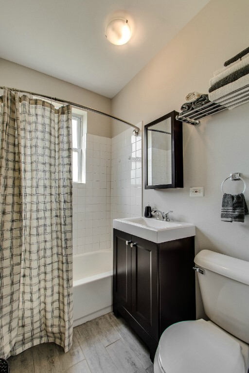 Building Photo - 1627 N Humboldt Blvd