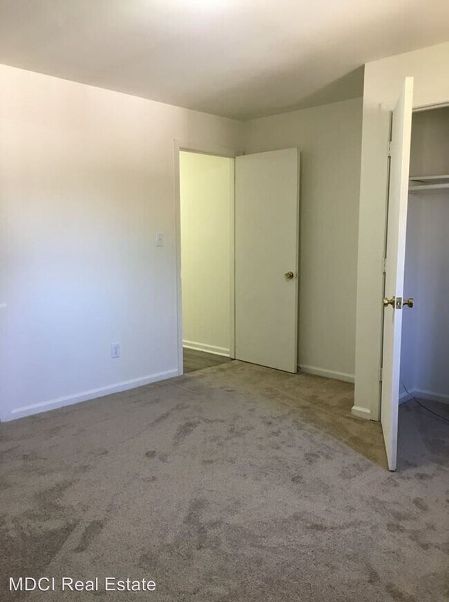 717 Sterling Rd SW, Roanoke, VA 24014 Room for Rent in Roanoke, VA