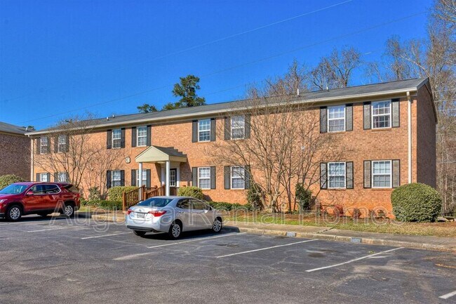 Foto del edificio - 2905 Arrowhead Dr