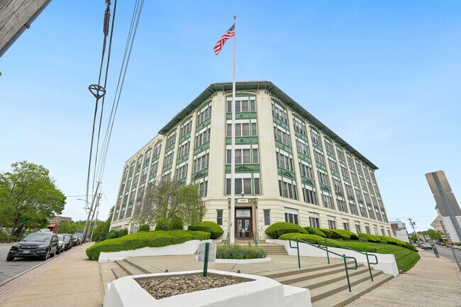 Foto del edificio - 1 Landmark Sq