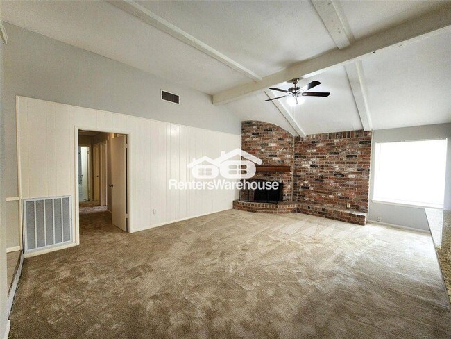 Building Photo - 2314 Stillmeadow Dr