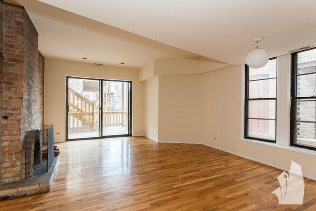 Foto del edificio - 2910 N Broadway St