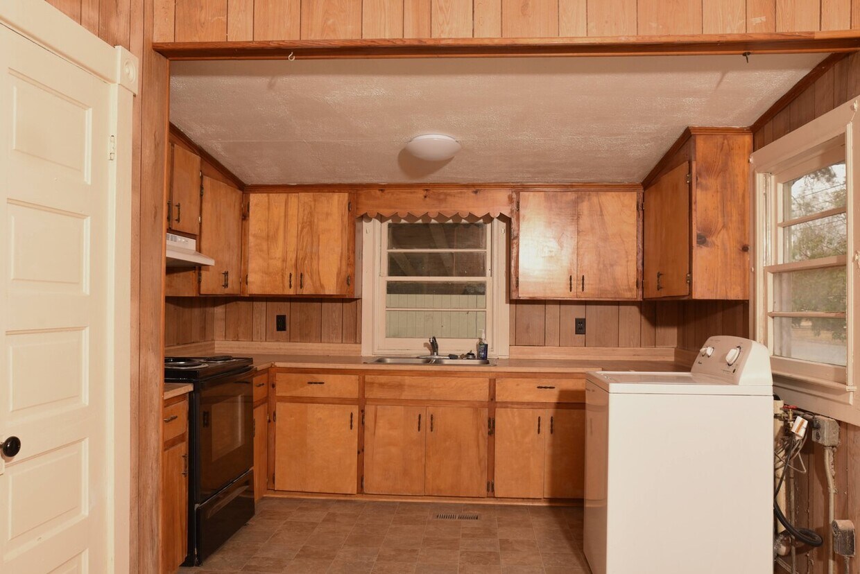 Foto del edificio - 325 W. Church Street Unit 1