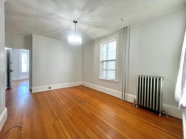 Building Photo - 45 Crescent Ave