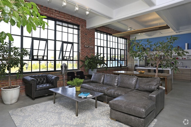 2 BD, 2 BA Living Room - The Shoreway Apartments