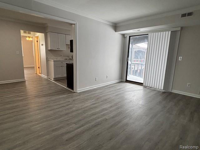 Foto del edificio - 250 E Thirteen Mile Rd