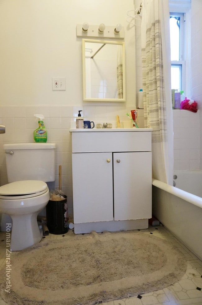 Building Photo - 1842 Commonwealth Ave