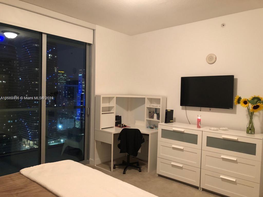 Foto del edificio - 1111 SW 1st Ave