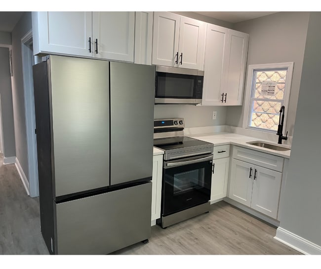 Foto del edificio - 5114 Belair Rd