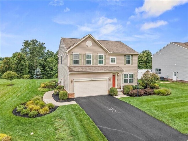 Building Photo - 133 Chestnut Ridge Dr