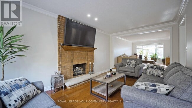 Building Photo - 100 Delayne Dr