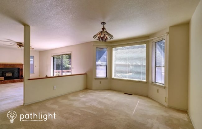 Foto del edificio - 5721 Arrow Ct NE, Olympia, WA, 98516