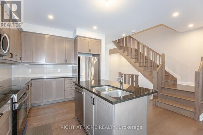 Photo du bâtiment - 521 Hitzlay Ter