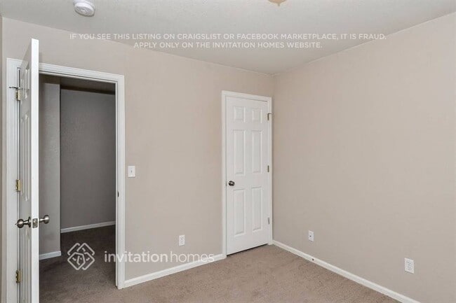 Building Photo - 1343 Flycatcher Ave