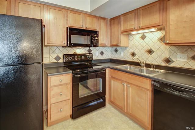 Foto del edificio - 310 Stonewall Creek Dr