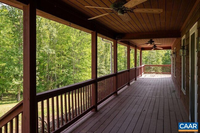 Foto del edificio - 4122 Green Creek Rd