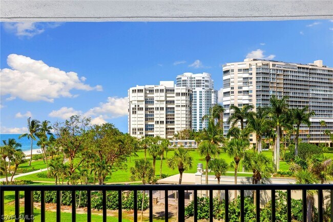 Building Photo - 4005 Gulf Shore Blvd N