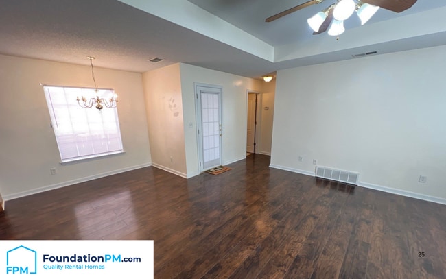 Building Photo - 9115 Cinderhill Cove E