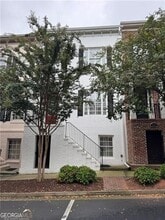 Building Photo - 1027 Pearl Point NE