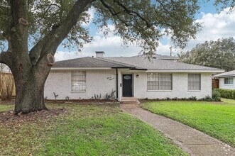 Building Photo - 5636 Everglade Rd