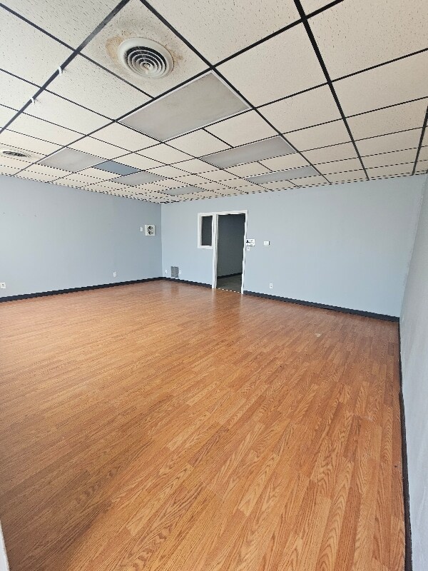 Building Photo - 718 Derby St