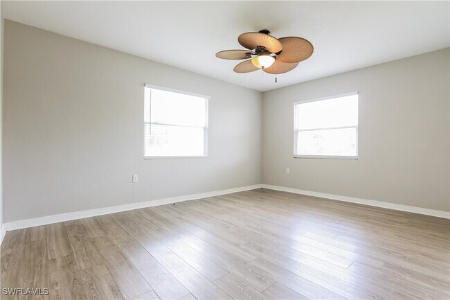 Building Photo - 731 Cypress Ave