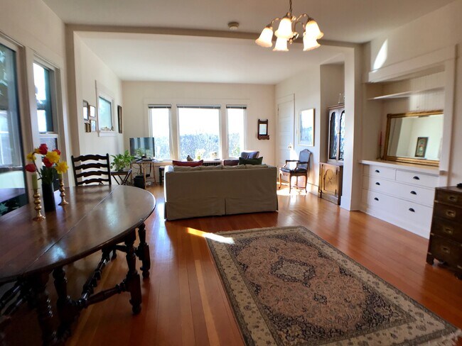 Foto del edificio - 1610 12th Ave W