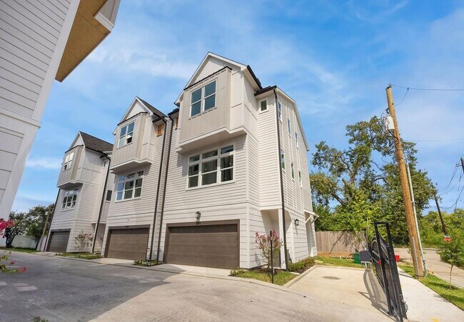 Foto del edificio - 1715 Mary St