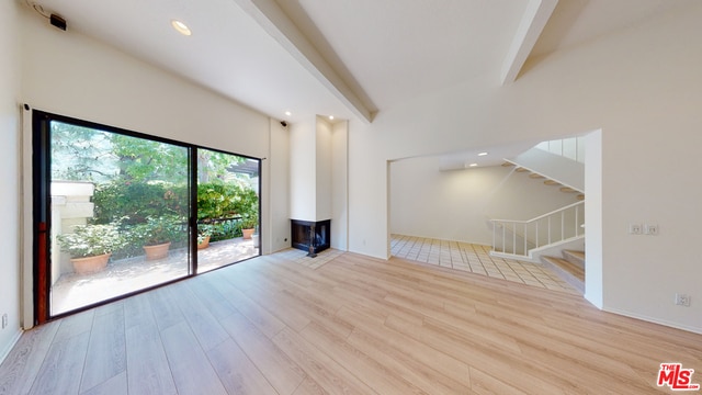 Building Photo - 1470 Palisades Dr