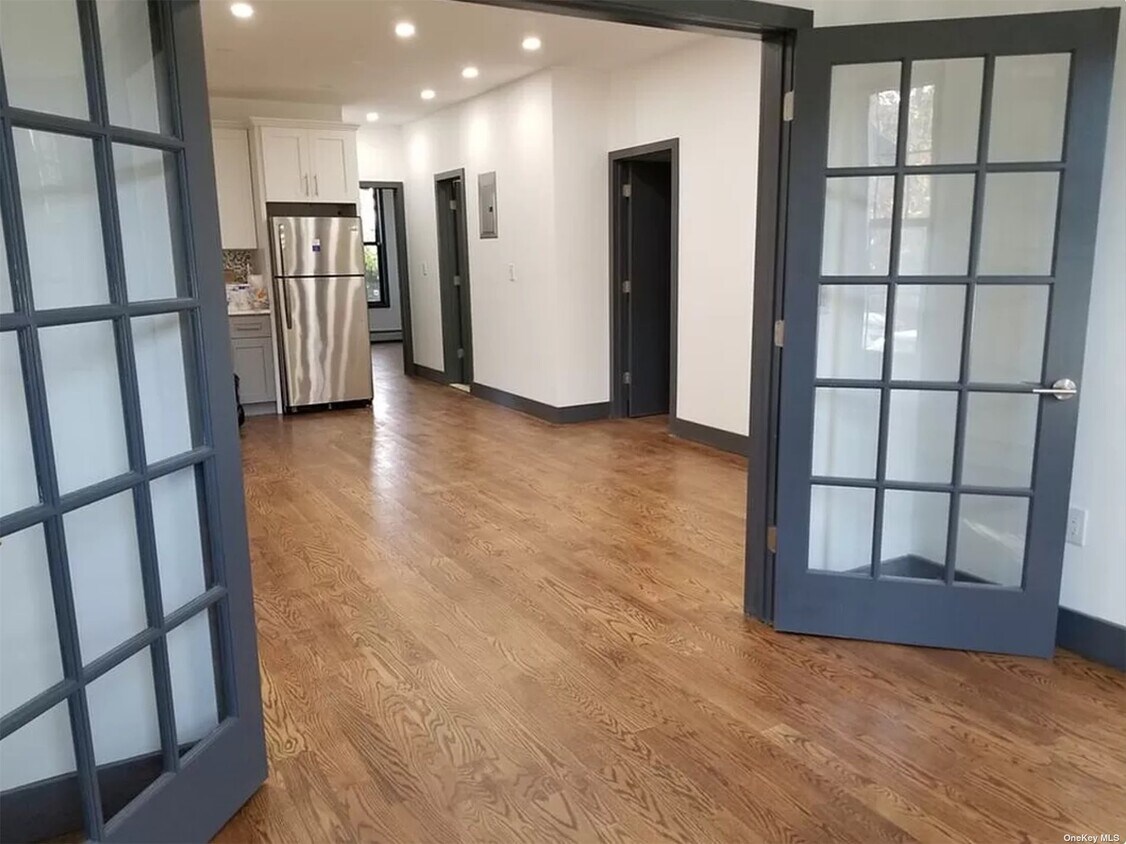 Foto principal - 1137 Blake Ave