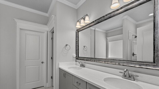 Master Bathroom - 3011 Bannack Ln