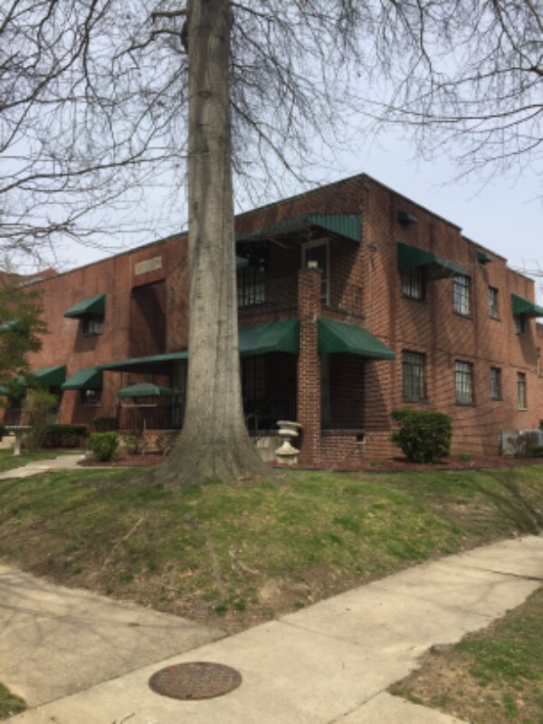 Foto principal - 1126 13th St