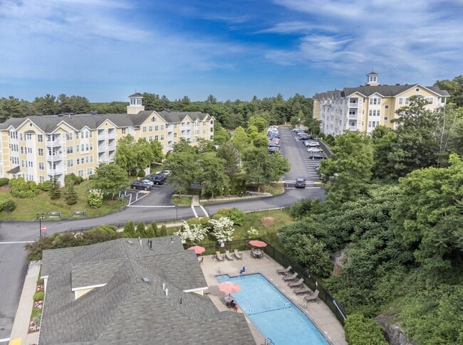 Building Photo - Lynnfield Commons